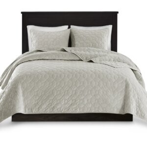 Harper Ivory 3 Pc. Coverlet Set