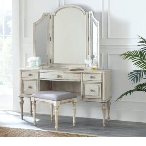 Hylia 3 Pc. Vanity Set
