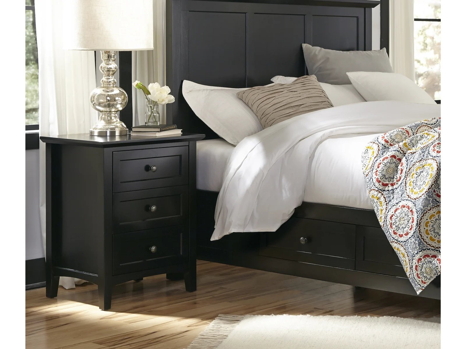 Parmalee Nightstand - Image 3