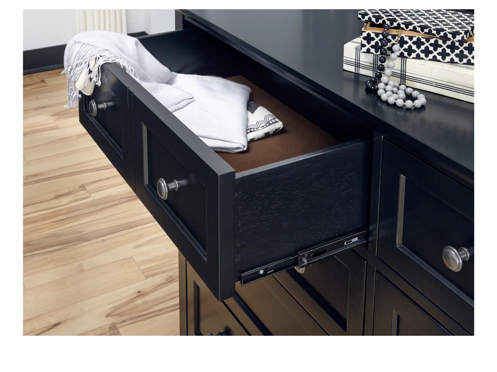 Parmalee Dresser - Image 6