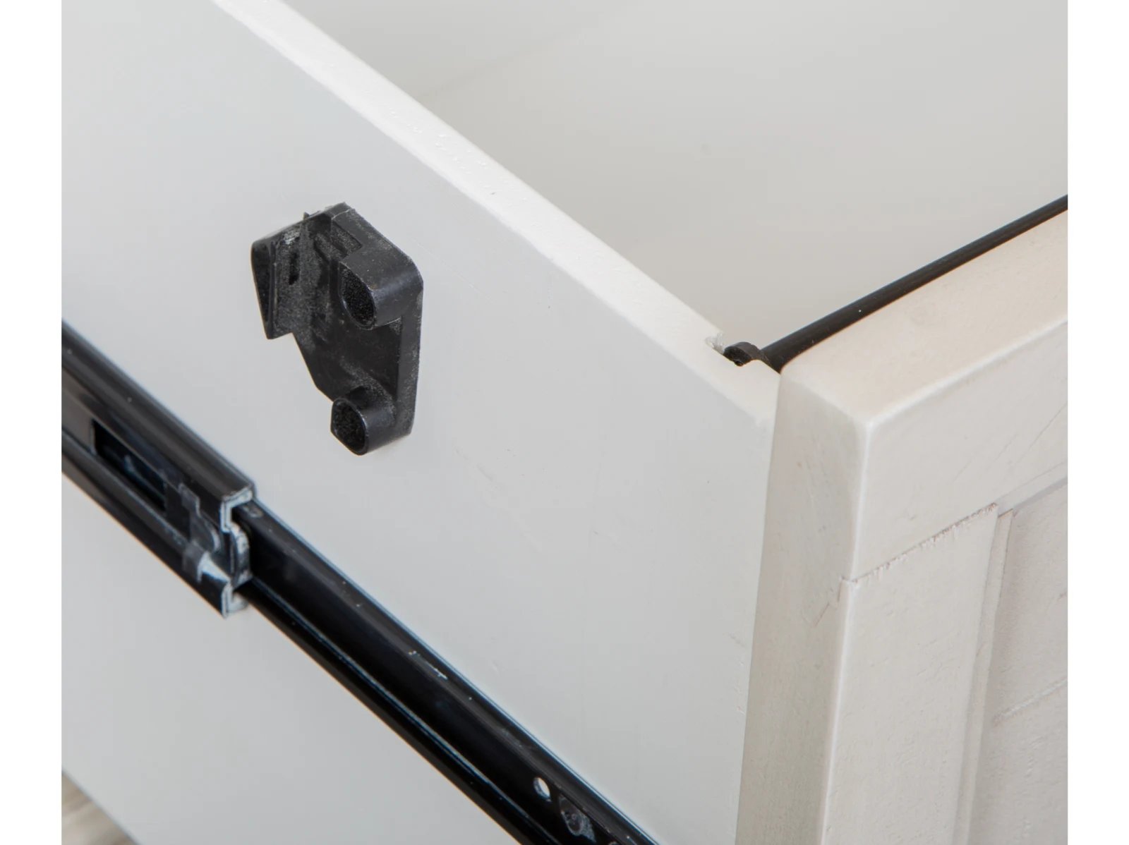 Flagstaff File Cabinet - Image 9