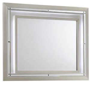 Lavon Mirror