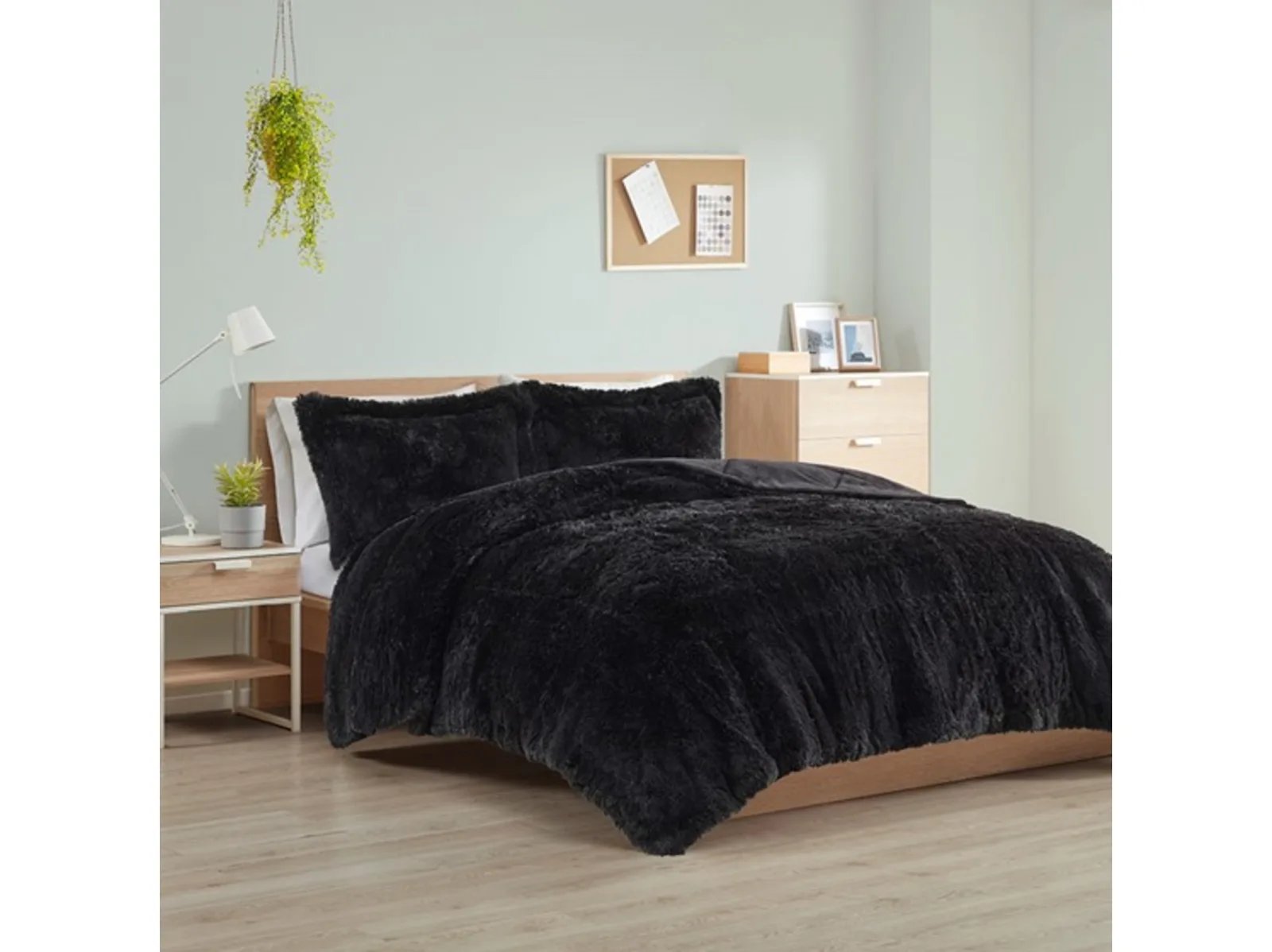 Malea Faux Fur Comforter Set - Image 7