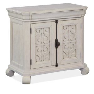 Baywood Bachelor Chest