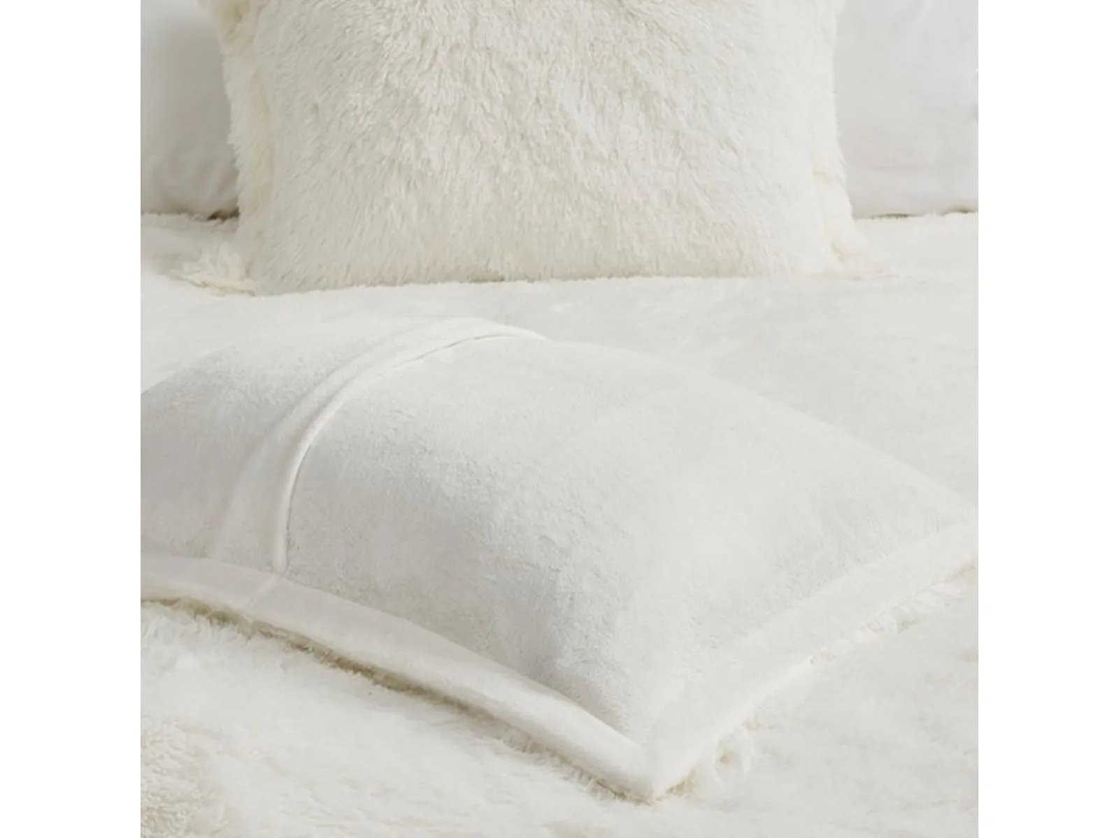 Malea Faux Fur Duvet Cover Set - Image 12