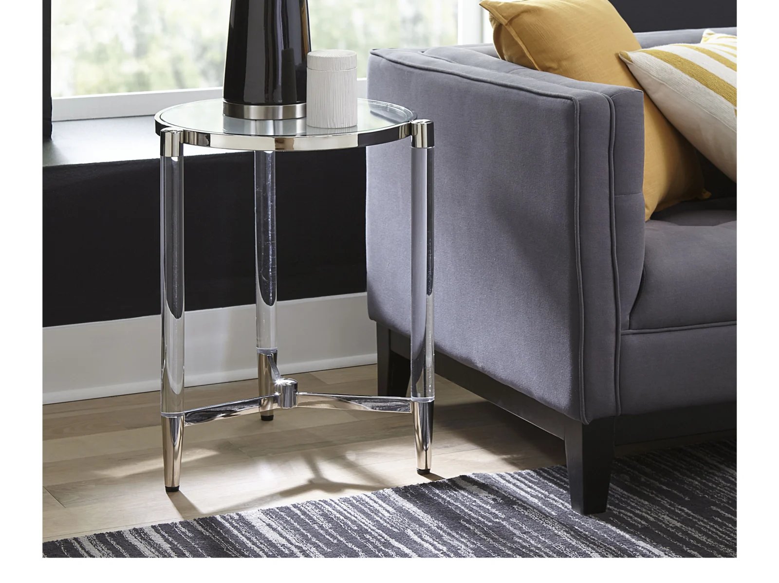 Marlin End Table - Image 3