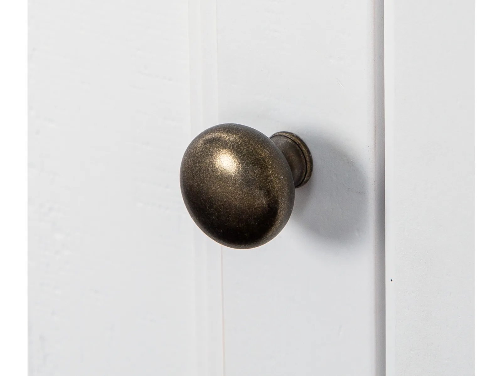 Holister Cove TV Stand - Image 10