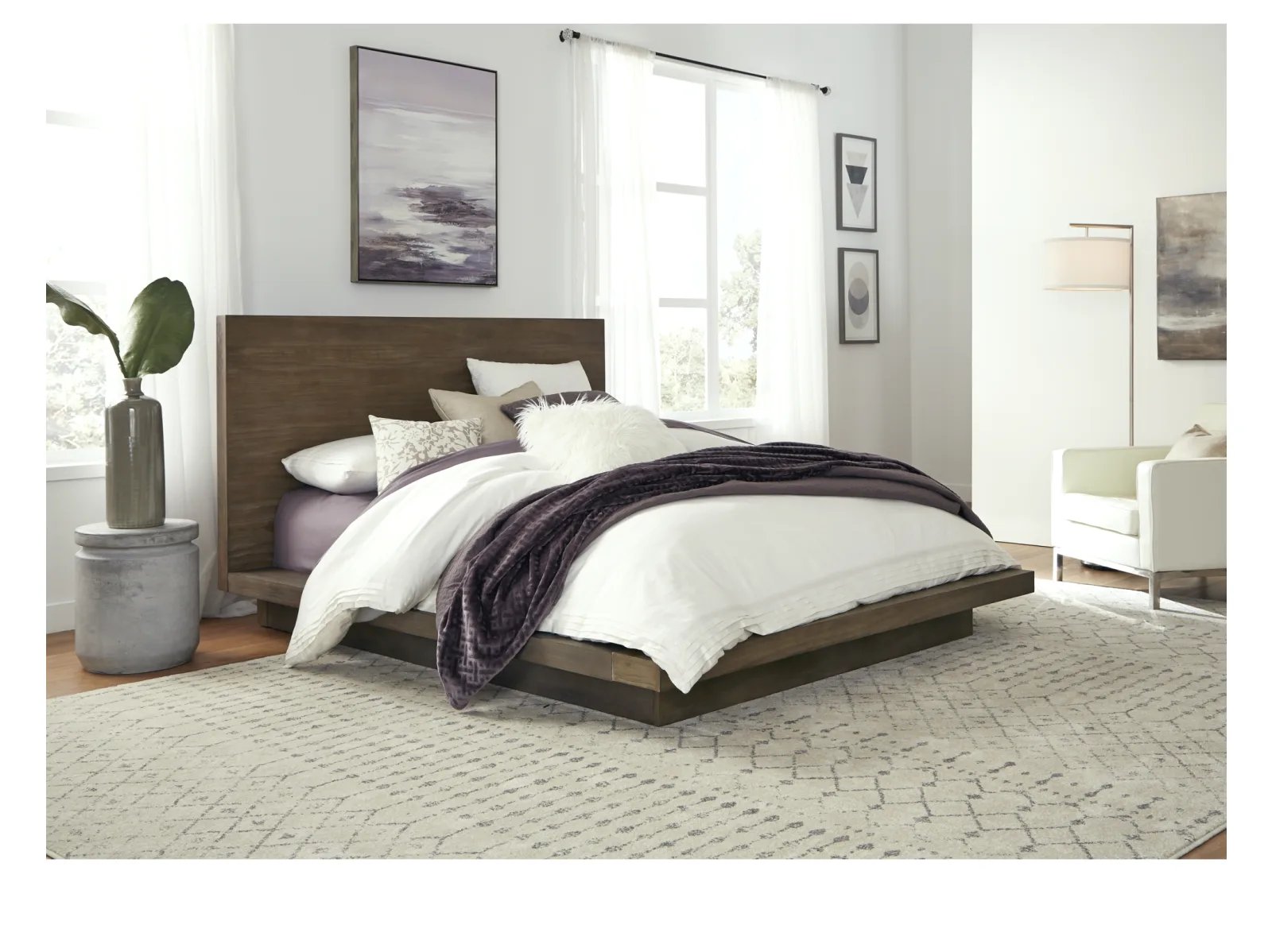 Mirren Platform Bed - Image 5